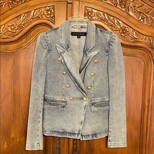 Boston Proper Denim Blazer with Gold Buttons XS WORN ONCE EXCELLENT CONDITION
